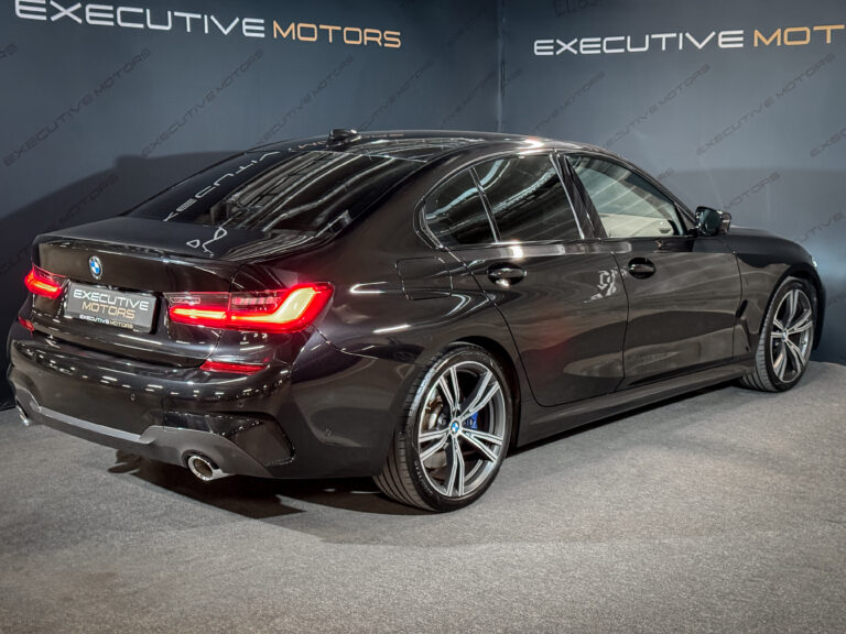 BMW 330 3.0 195kW